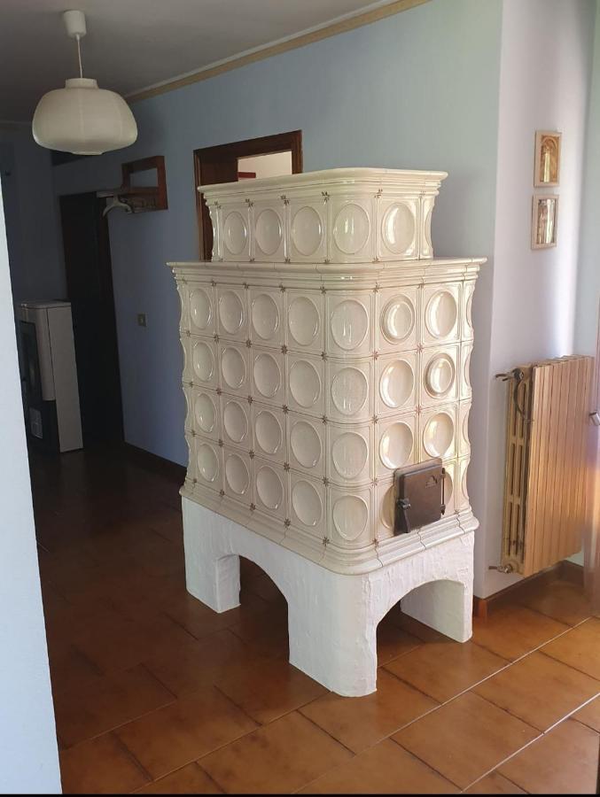 La Casa Rosa Villa Sernio ภายนอก รูปภาพ
