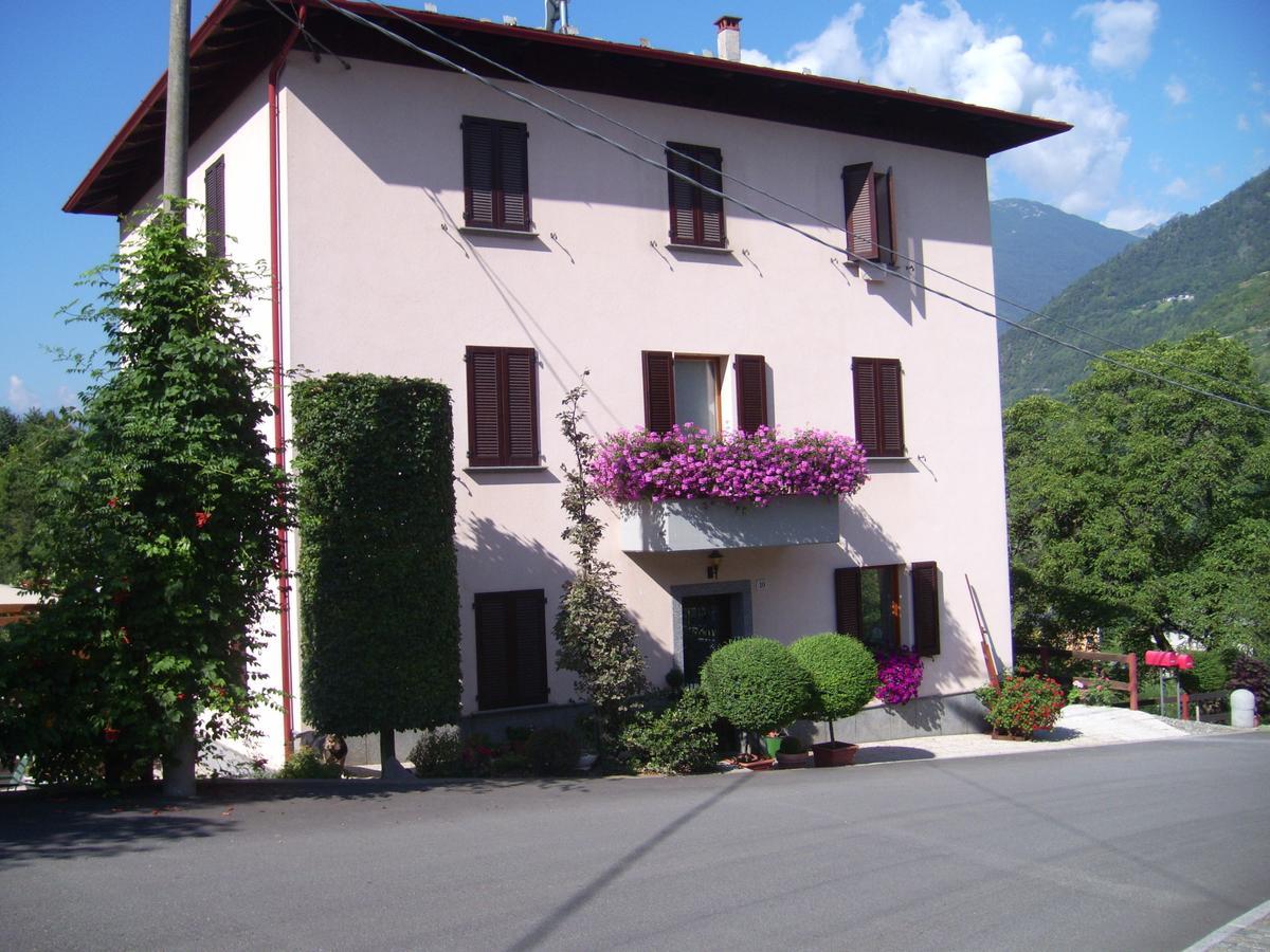 La Casa Rosa Villa Sernio ภายนอก รูปภาพ